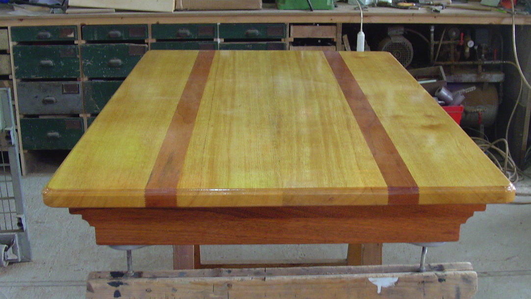 table bois exotique massif bicolore